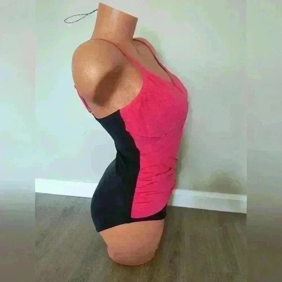 Aqua Green Ruched Womens One Piece Bathing Suit Pink Black Medium - Picture 4 of 5